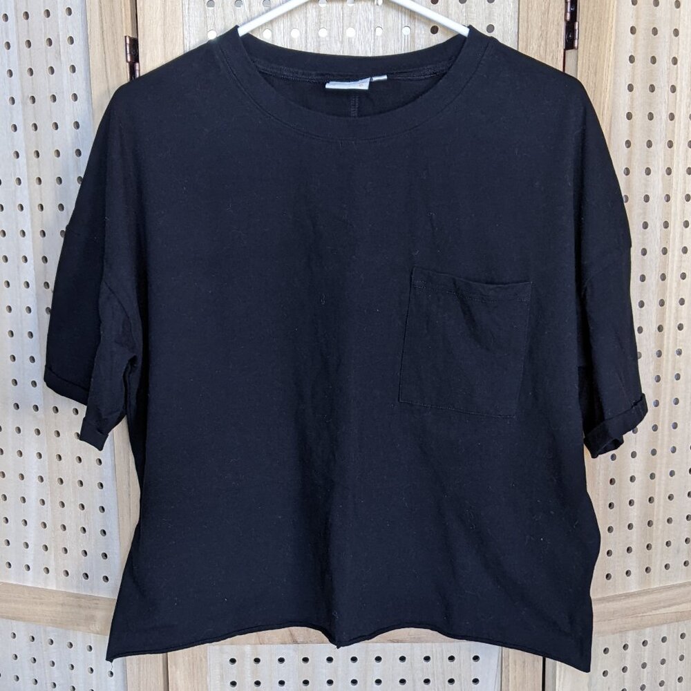Love, Olive Co. Black semi-cropped t-shirt, roll hem, cuff on sleeve